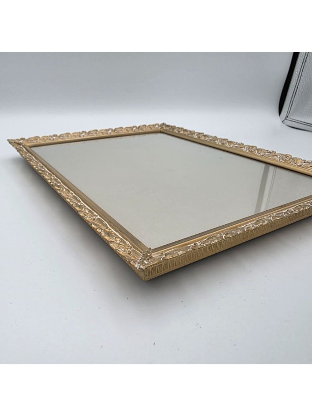 Vintage Gold-Tone Ornate Floral Picture Frame Filigree Hollywood Regency 8x10" - Picture 8 of 10